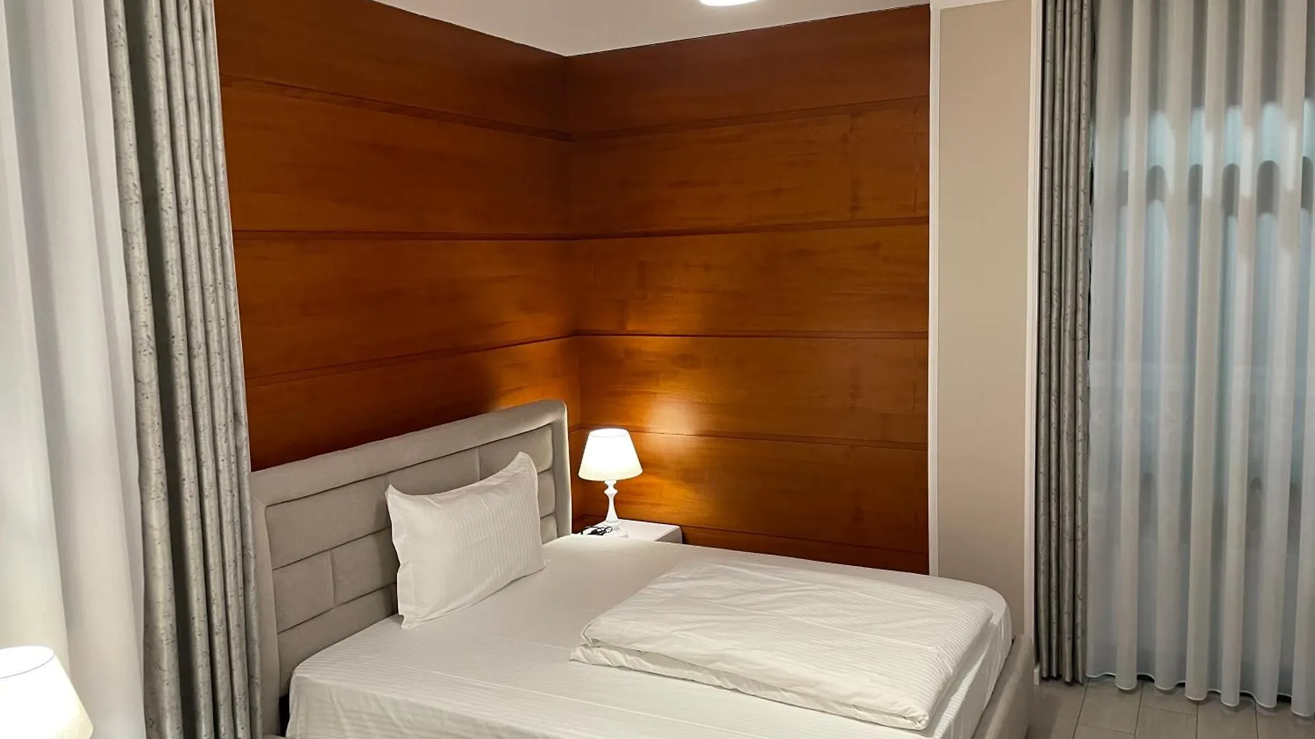 Apartment Sun Tower Luxury Suite-View From Of Tirana Center